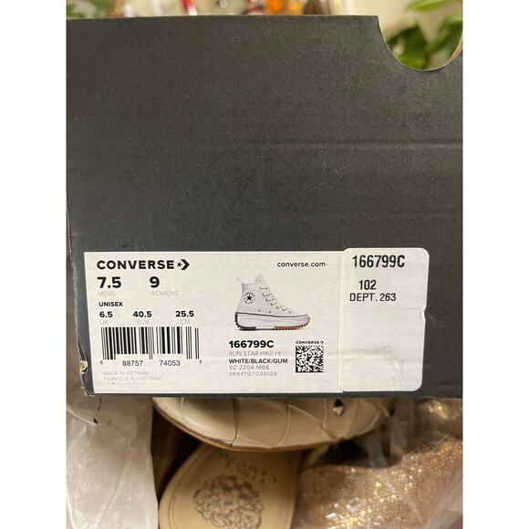 Converse Run Star Hike Sneaker - White - Size Men 7.5 / Women 9 - 166799C - Picture 8 of 8